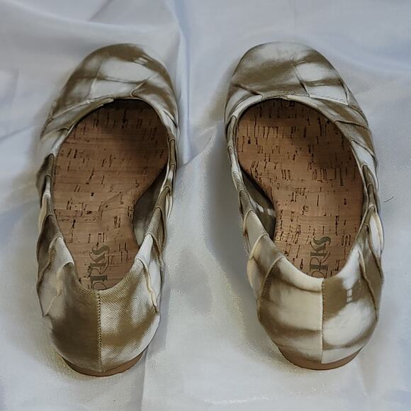 Korks Palmer Ballet Flats Slip On Fabric Green Olive Tie Dye Shoes Women's SZ 7 - Picture 7 of 8